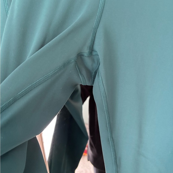 LULULEMON Wunder Train HR Tight 25” Pockets Color Teal Size 12 - Picture 3 of 6